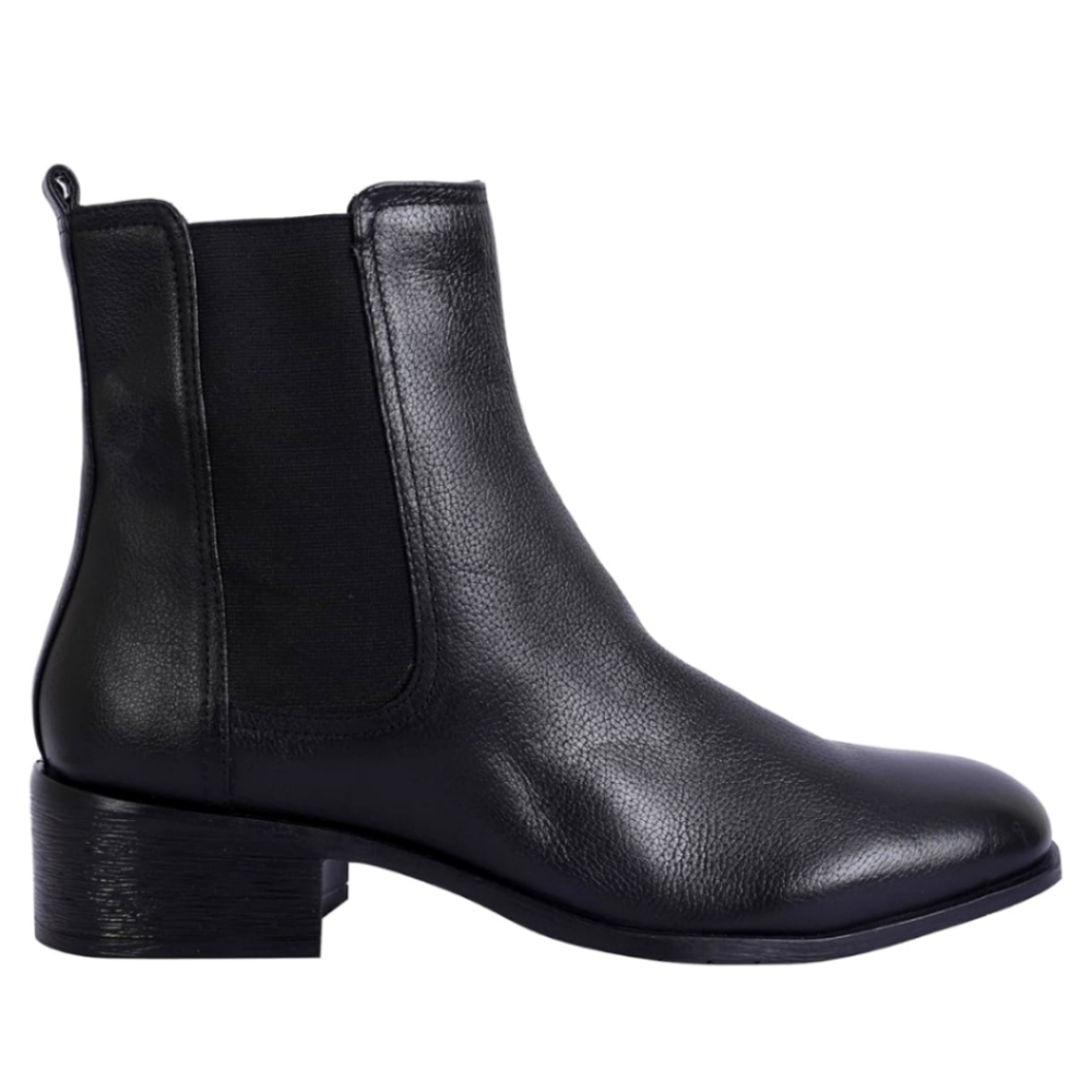 Salt Chelsea Boot Size 7.5